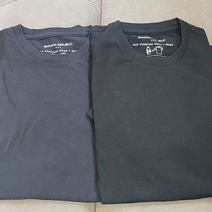 Banana Republic tshirt size small